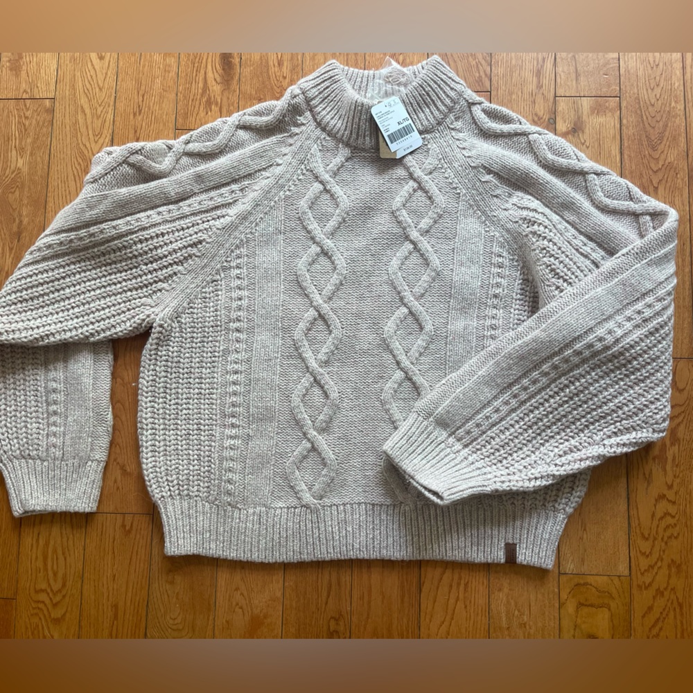 Roots cable knit chunky pullover
